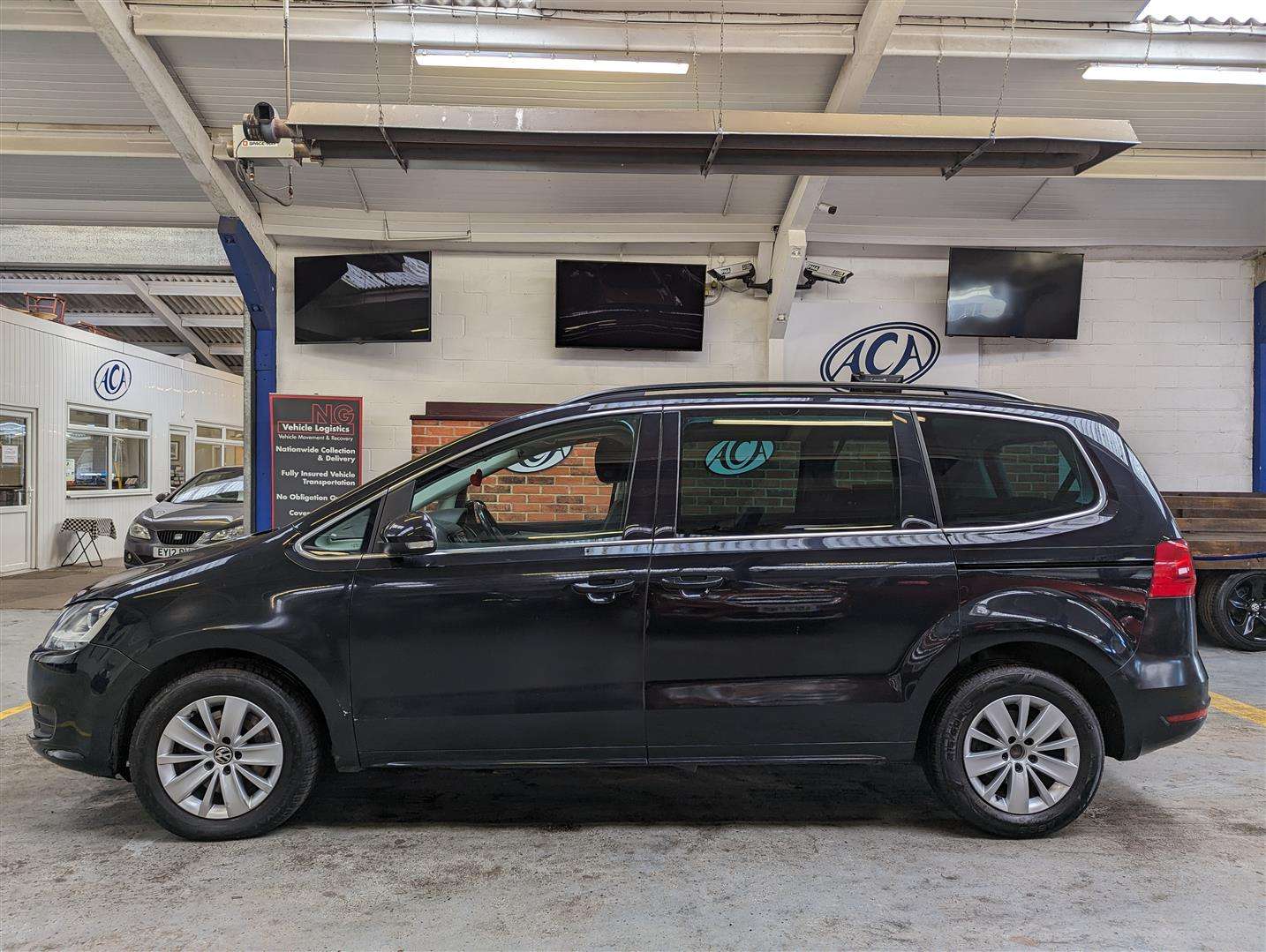 <p>2014 VOLKSWAGEN SHARAN SE TDI BMOTION TEC</p>