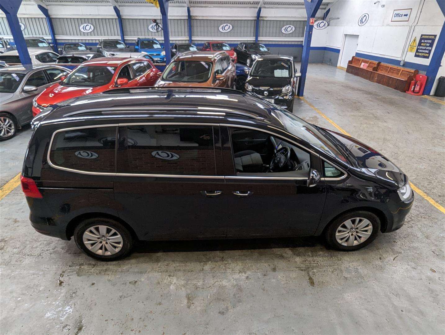 <p>2014 VOLKSWAGEN SHARAN SE TDI BMOTION TEC</p>