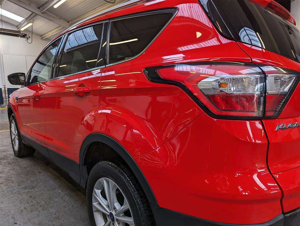 <p>2018 FORD KUGA TITANIUM TDCI 4X4 AU</p>