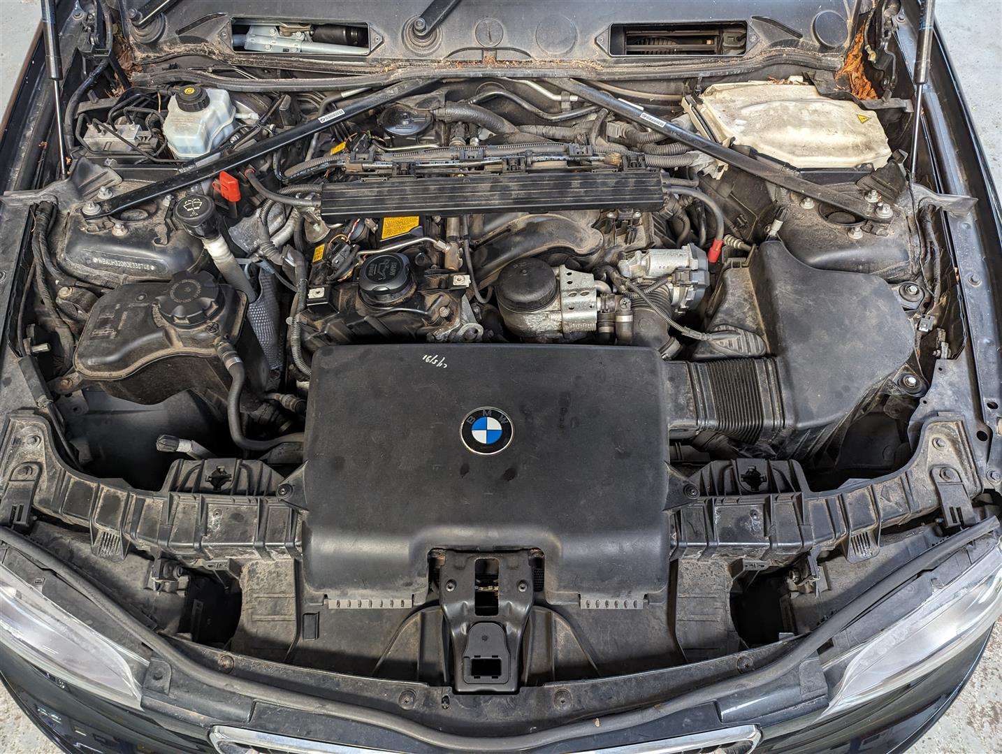 <p>2009 BMW 116I SPORT</p>