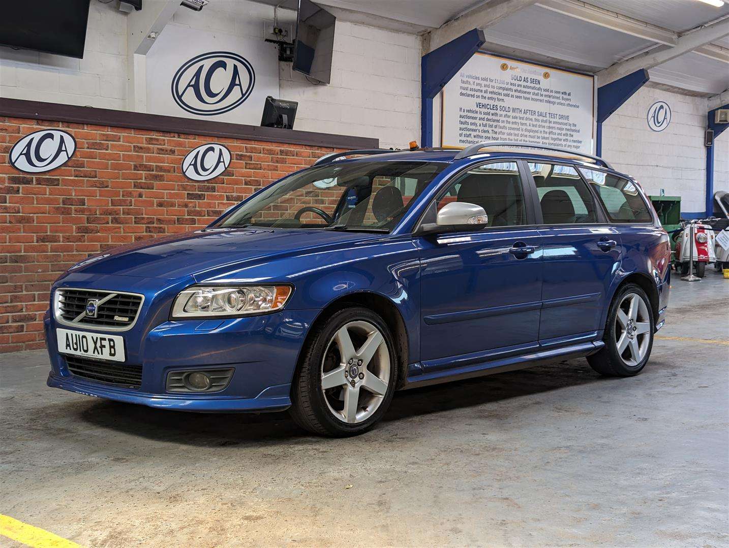 <p>2010 VOLVO V50 R-DESIGN D DRIVE</p>