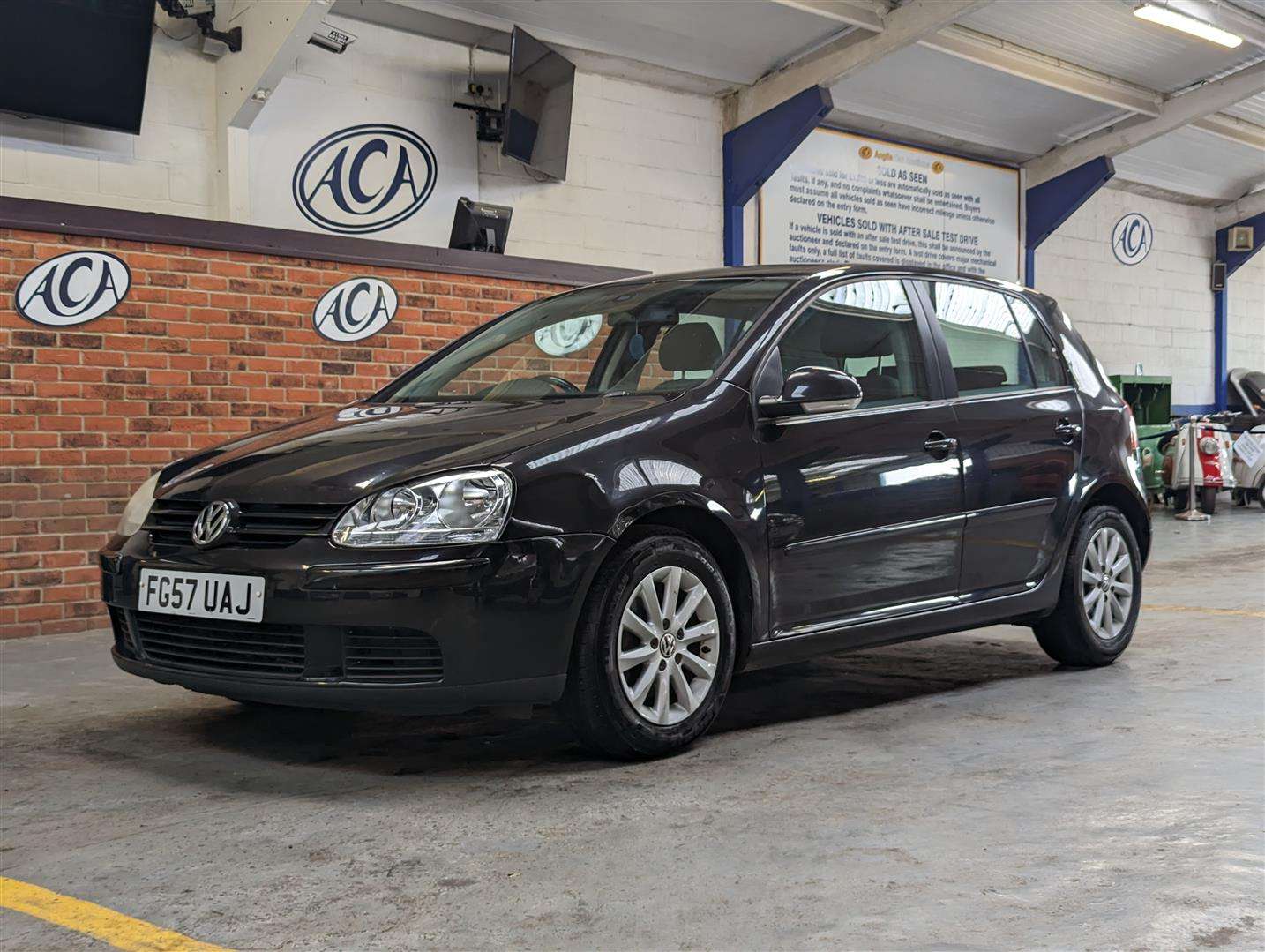 <p>2007 VOLKSWAGEN GOLF MATCH TDI 105</p>