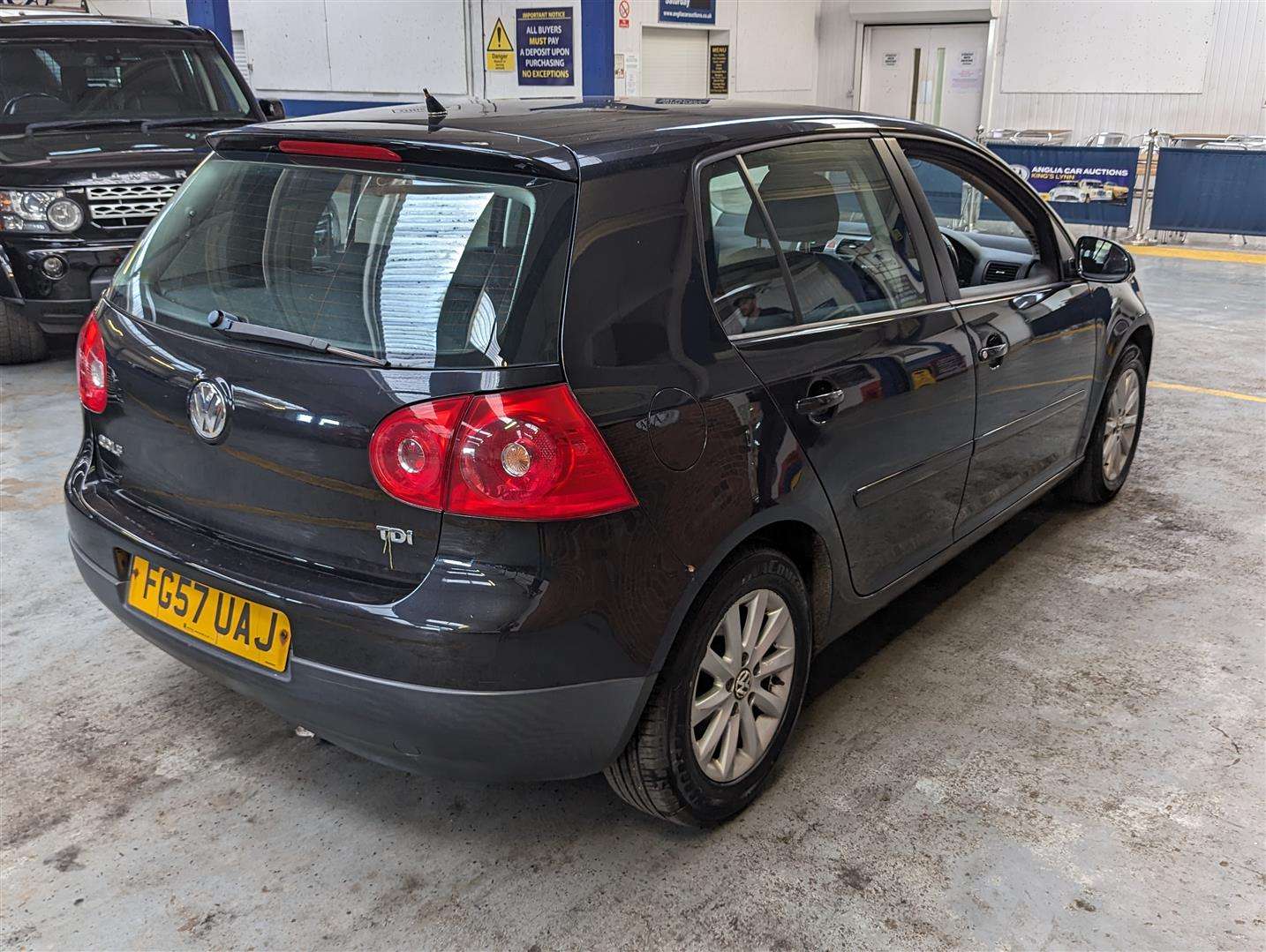 <p>2007 VOLKSWAGEN GOLF MATCH TDI 105</p>