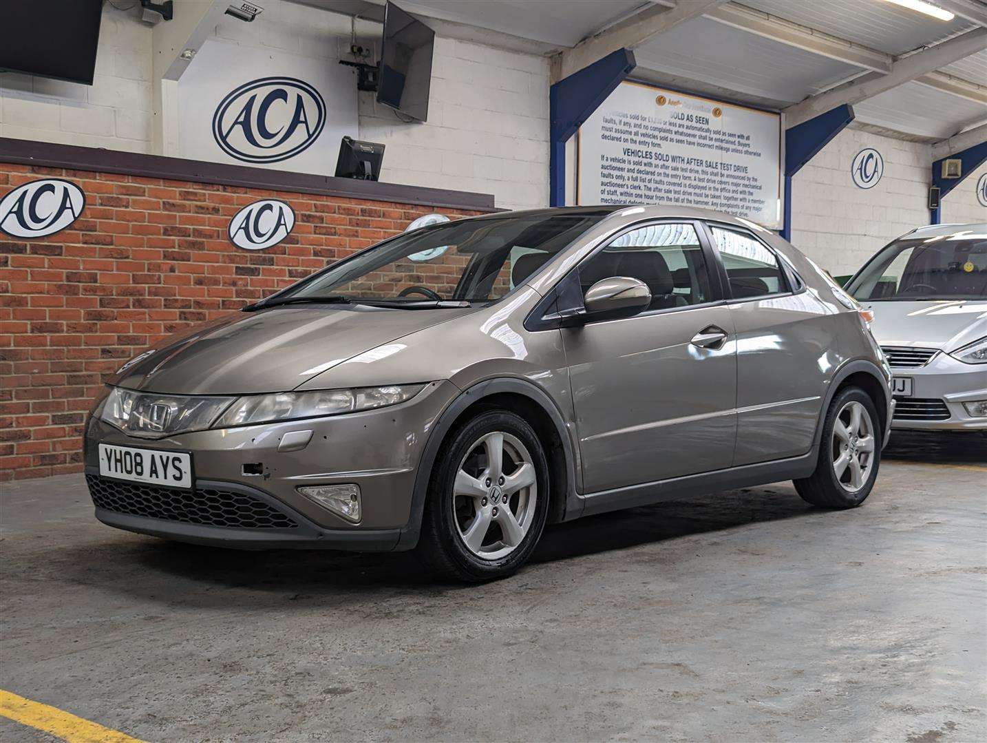 <p>2008 HONDA CIVIC ES I-VTEC</p>