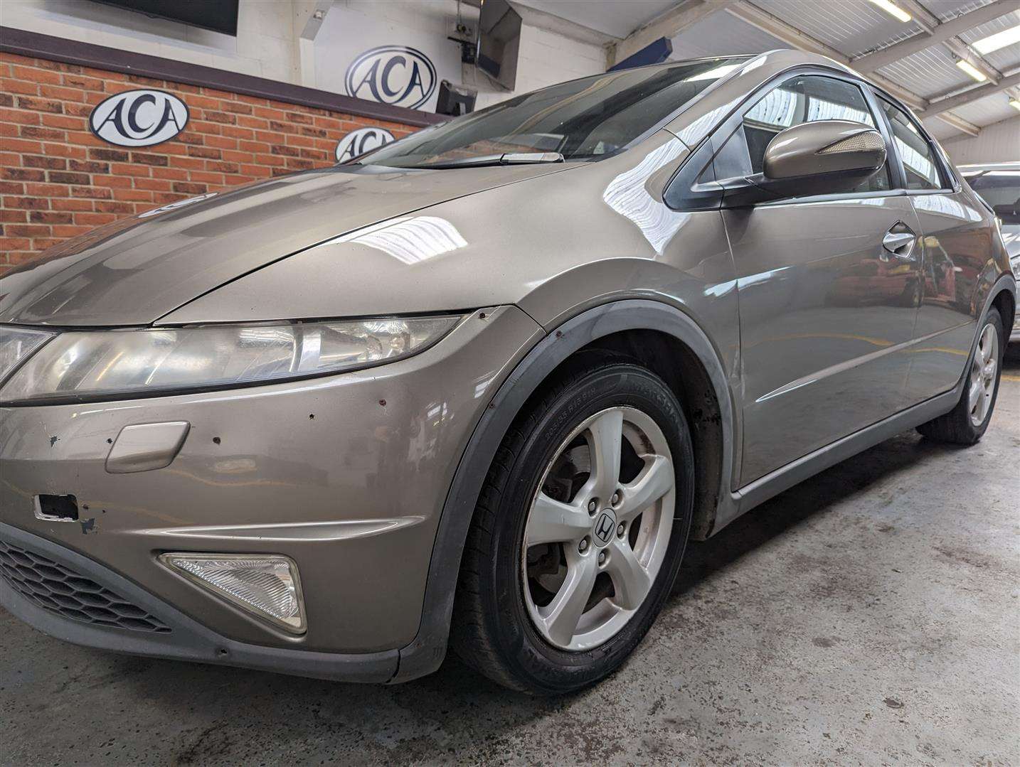 <p>2008 HONDA CIVIC ES I-VTEC</p>