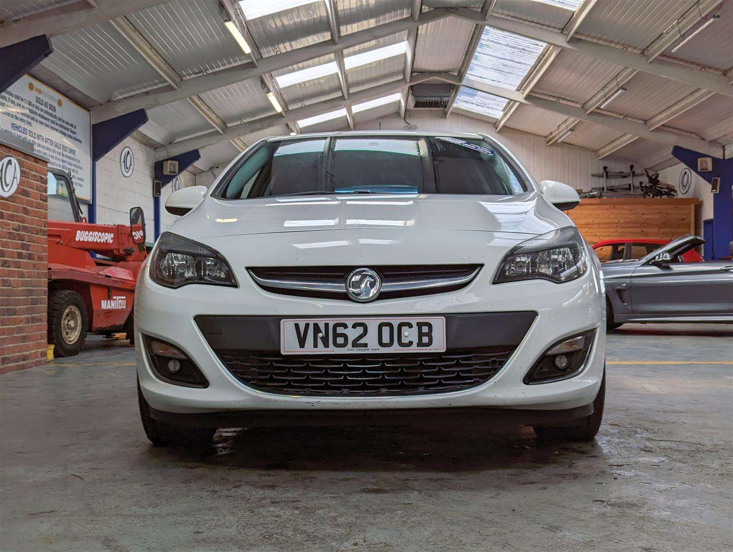 <p>2012 VAUXHALL ASTRA SRI CDTI S/S</p>