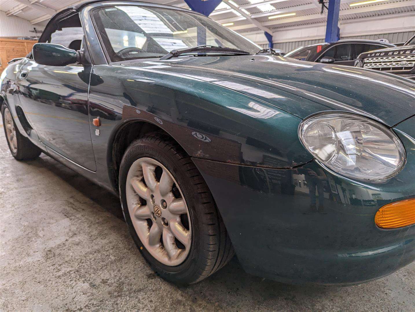 <p>1997 MG MGF</p>