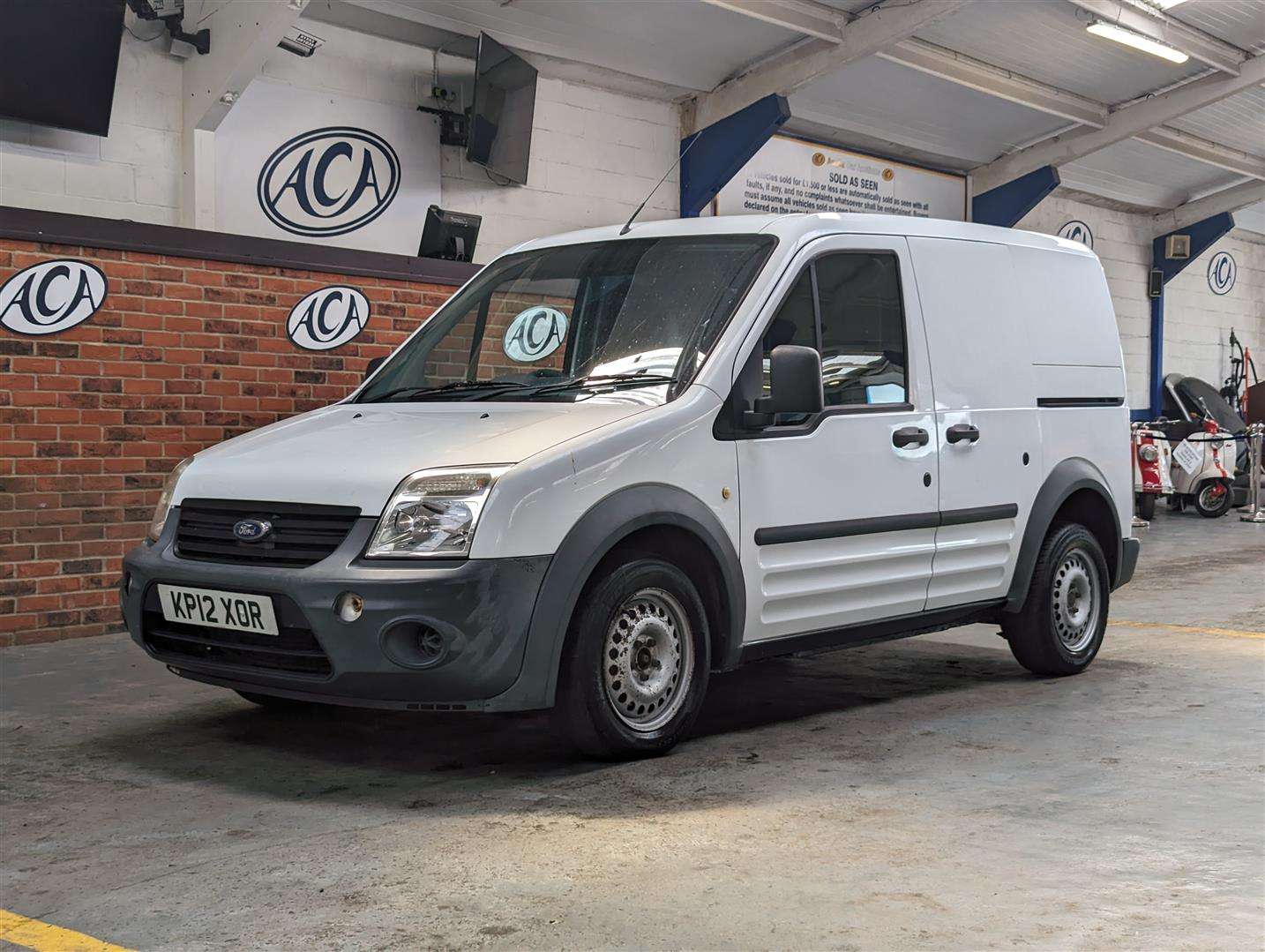 <p>2012 FORD TRANSIT CONNECT T200</p>