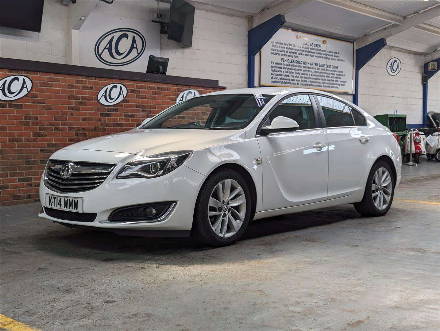 <p>2014 VAUXHALL INSIGNIA SRI CDTI ECOFLEX</p>