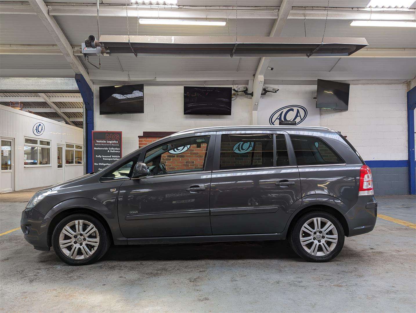 <p>2012 VAUXHALL ZAFIRA DESIGN CDTI</p>