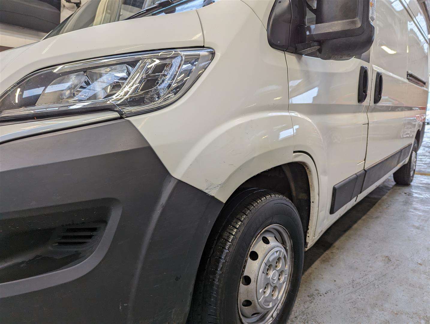 <p>2019 CITROEN RELAY 35 L3H2 EPRISE BLUE</p>