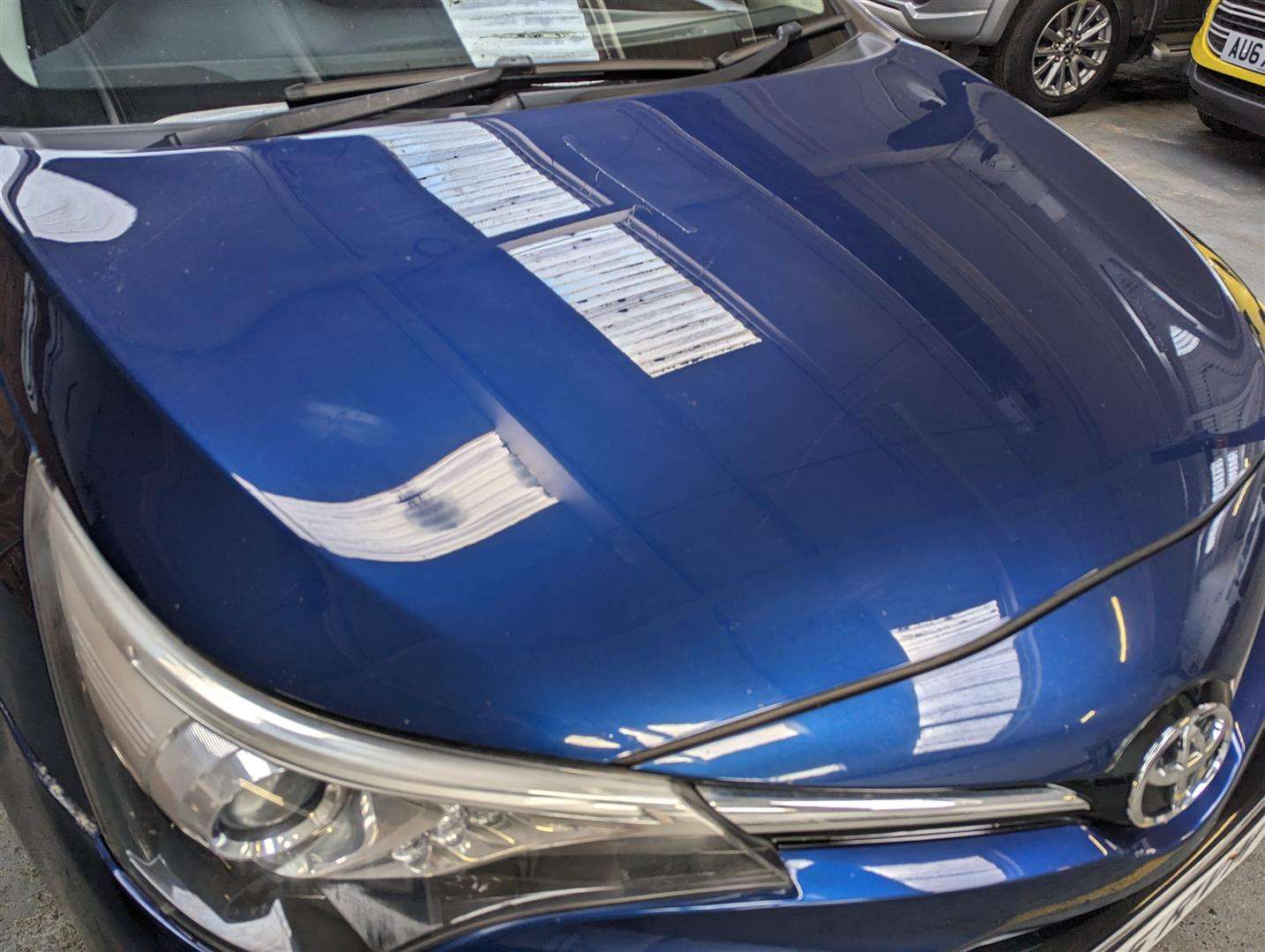 <p>2015 TOYOTA AVENSIS ** SOLD</p>