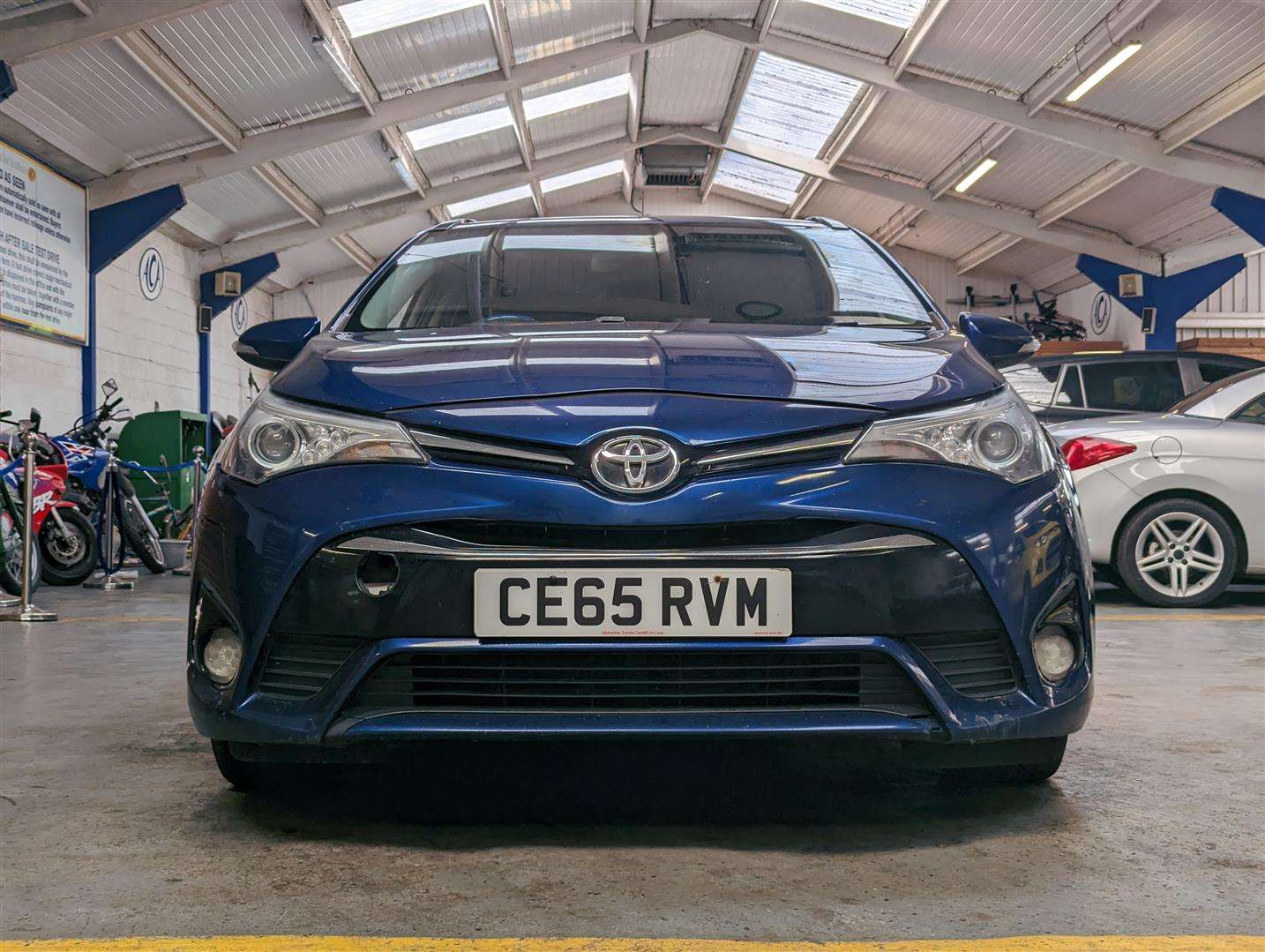 <p>2015 TOYOTA AVENSIS ** SOLD</p>