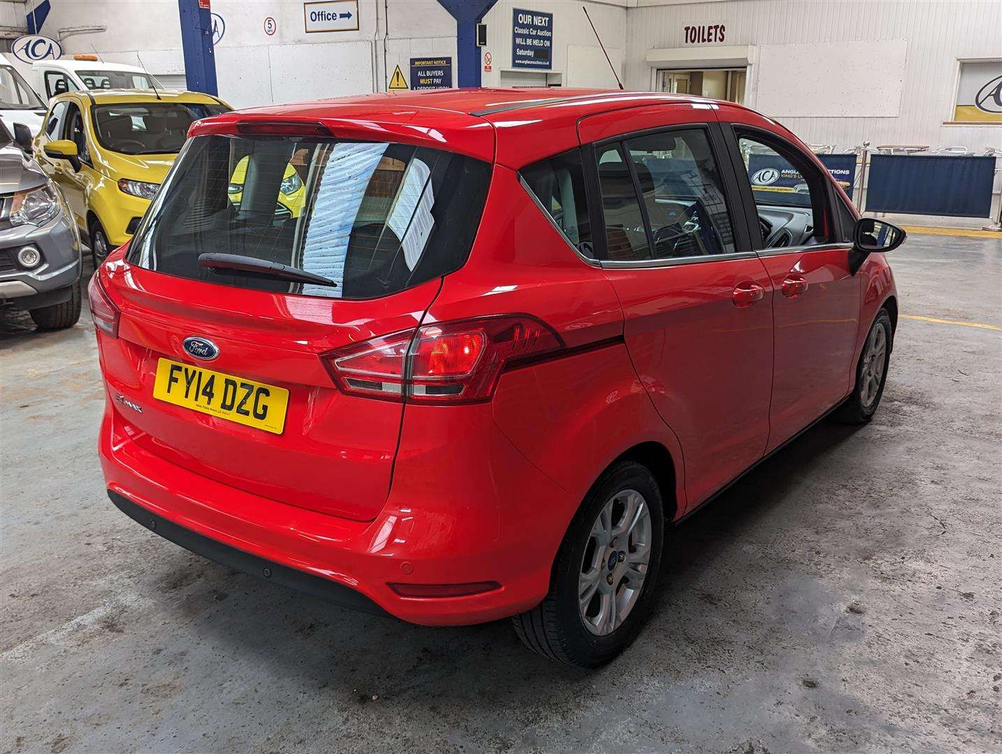 <p>2014 FORD B-MAX ZETEC TDCI</p>