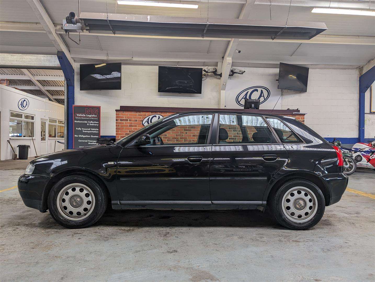 <p>2001 AUDI A3 1.6</p>