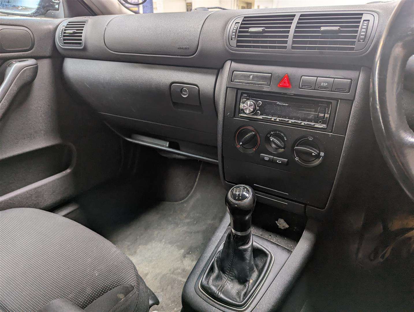 <p>2001 AUDI A3 1.6</p>