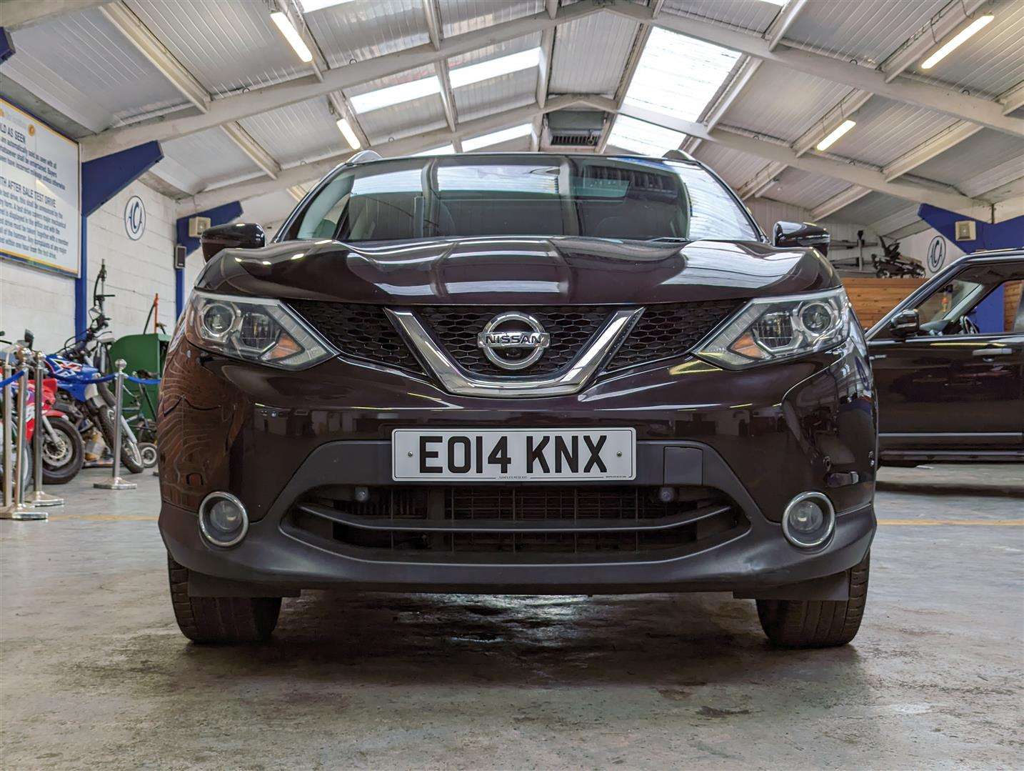 <p>2014 NISSAN QASHQAI TEKNA DCI</p>