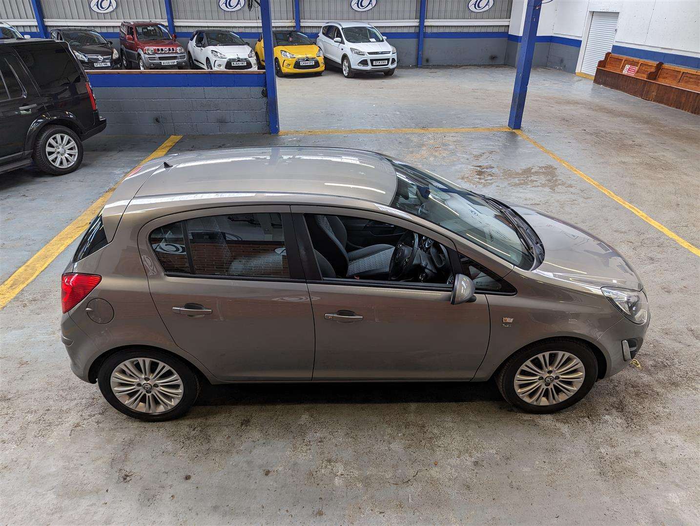 <p>2014 VAUXHALL CORSA SE</p>