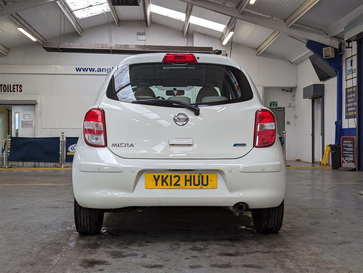 <p>2012 NISSAN MICRA SHIRO</p>