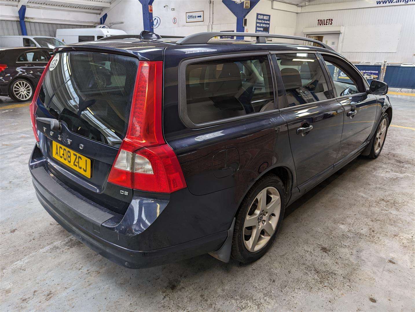 <p>2008 VOLVO V70 SE D5 AUTO</p>