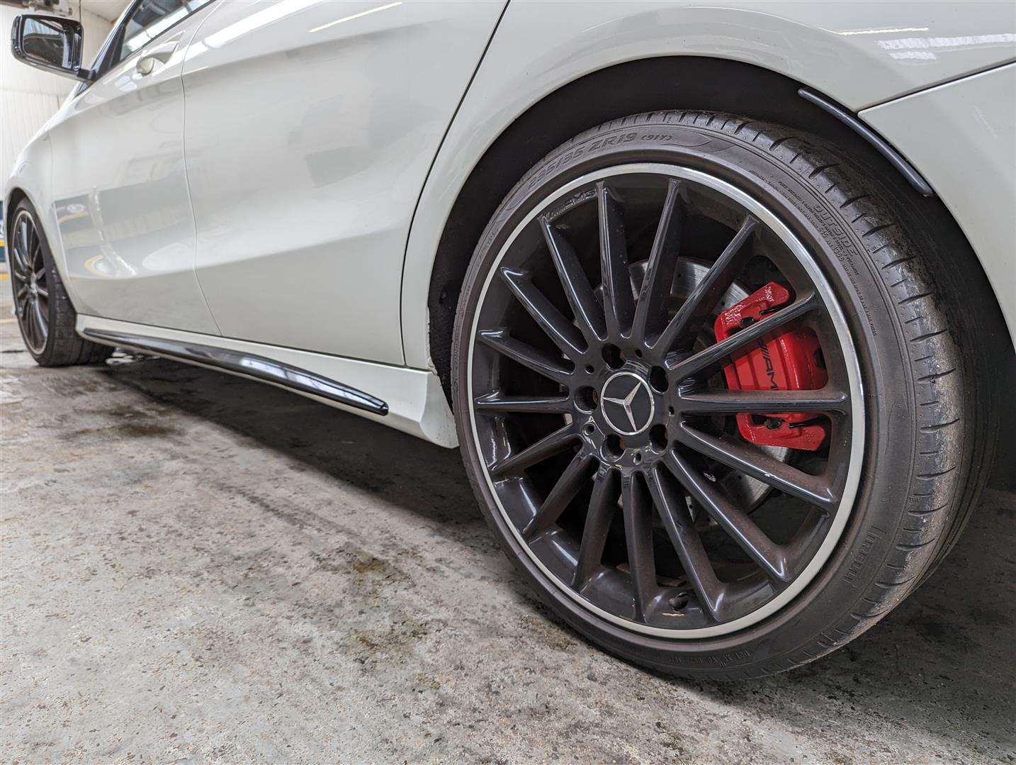 <p>2014 MERCEDES-BENZ CLA45 AMG 4MATIC AUTO</p>