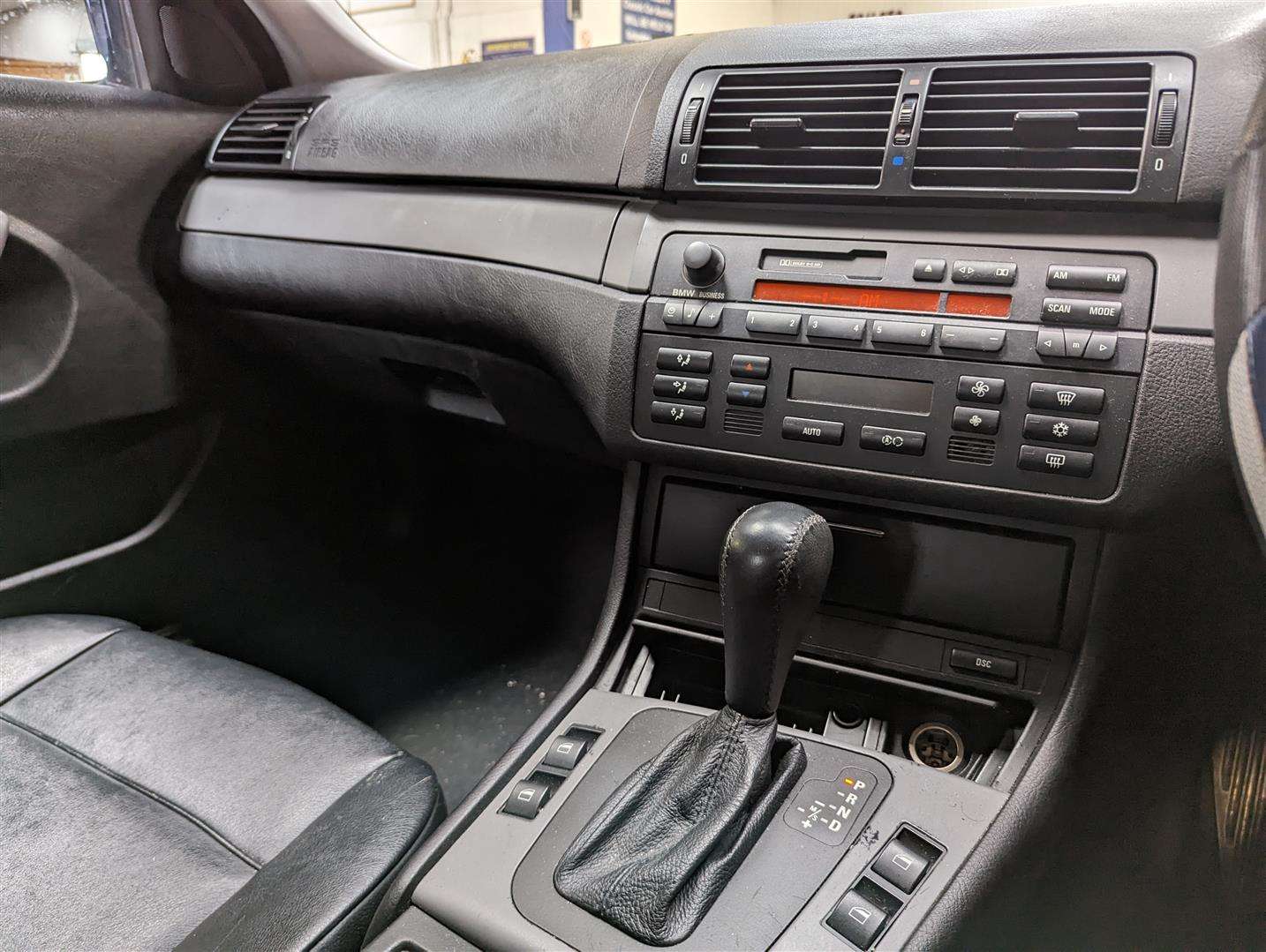 <p>2003 BMW 316TI SE COMPACT AUTO</p>