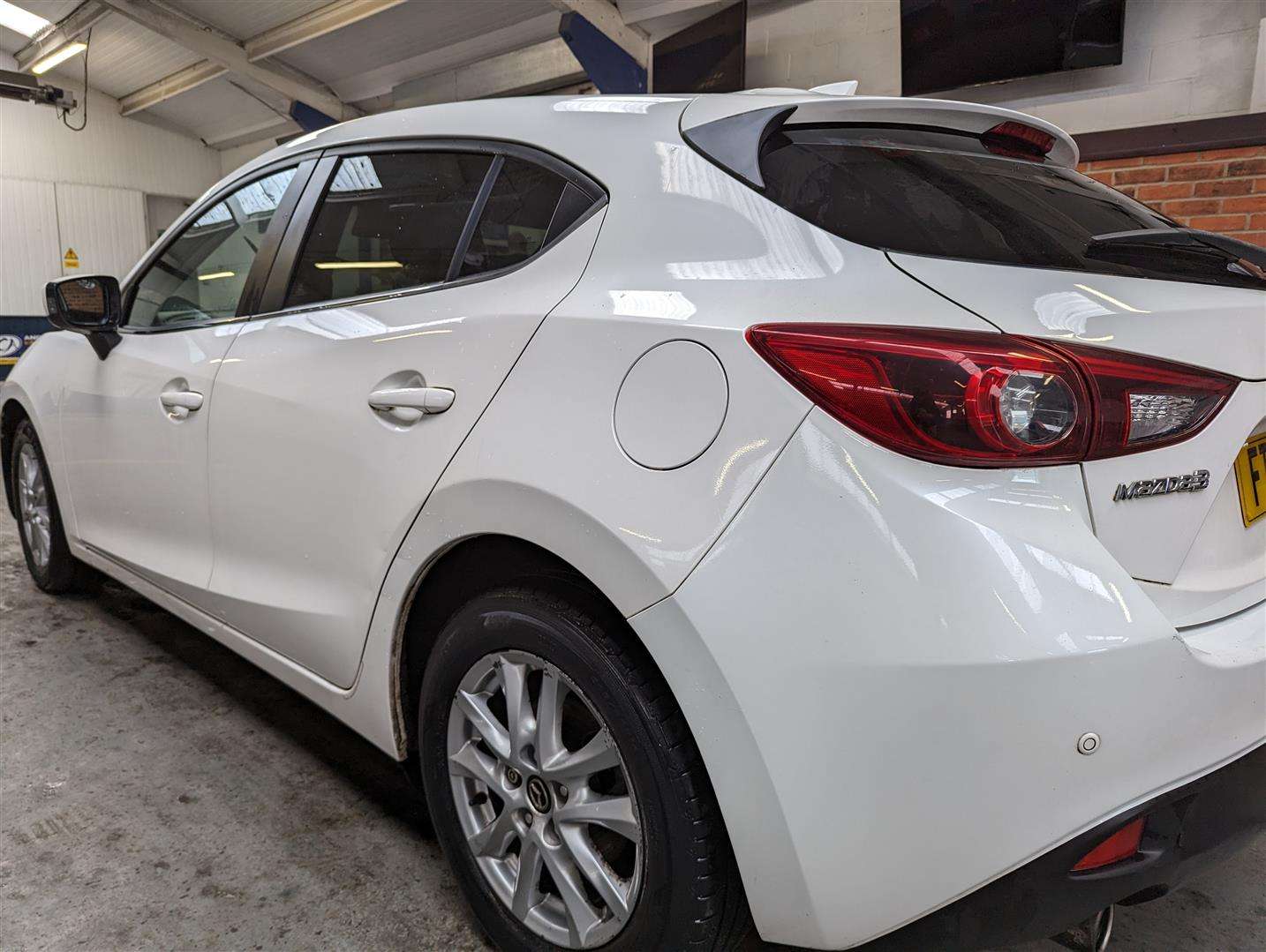 <p>2014 MAZDA 3 SE-L NAV</p>