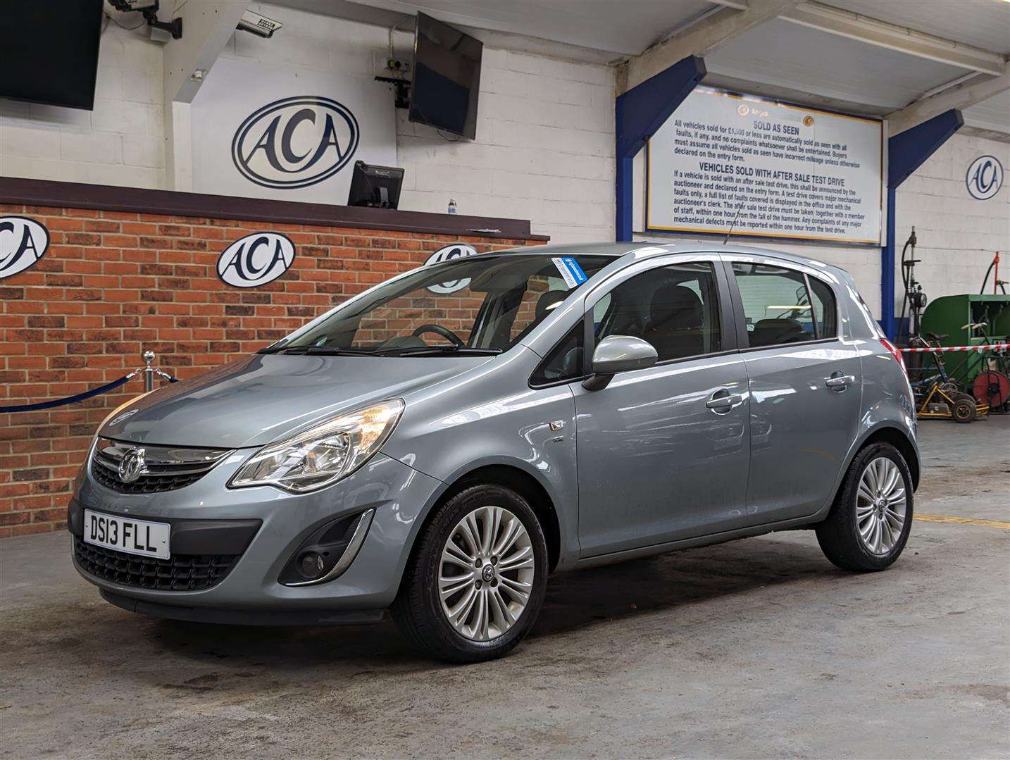 <p>2013 VAUXHALL CORSA SE</p>