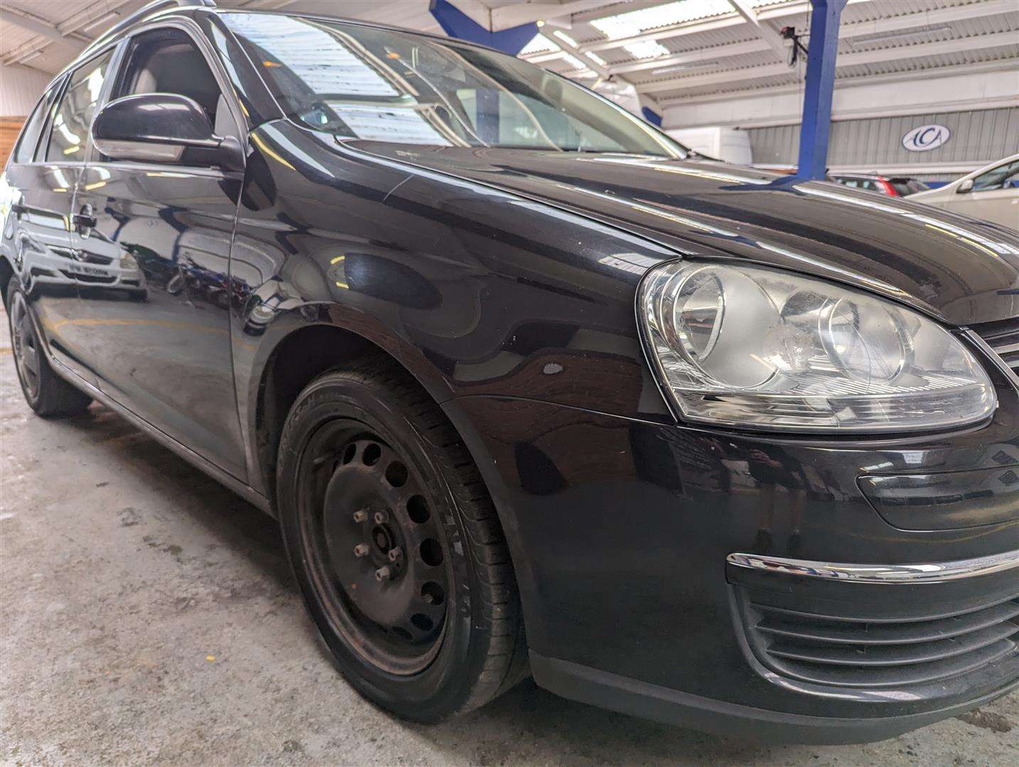 <p>2008 VOLKSWAGEN GOLF BLUEMOTION TDI</p>