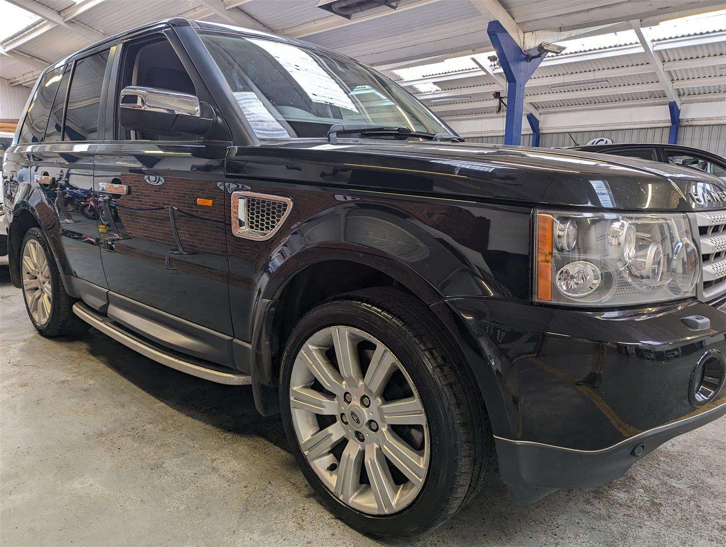 <p>2008 LAND ROVER RANGE ROVER SP HSE TDV8 AUTO</p>