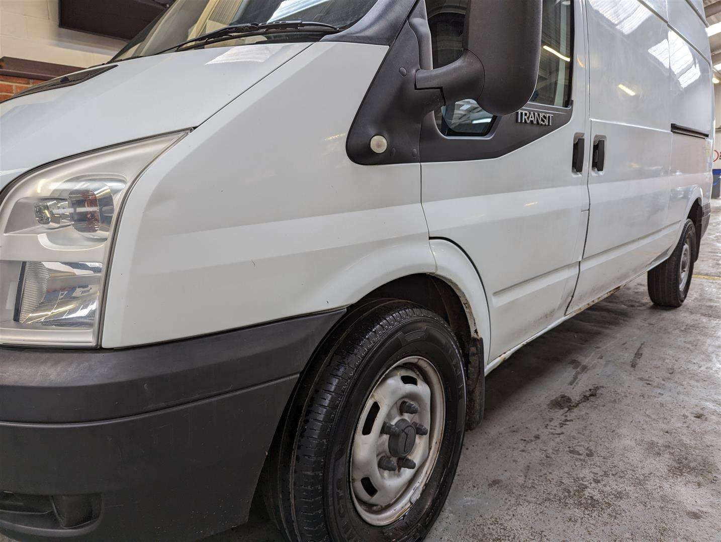 <p>2013 FORD TRANSIT 125 T350 RWD SOLD</p>