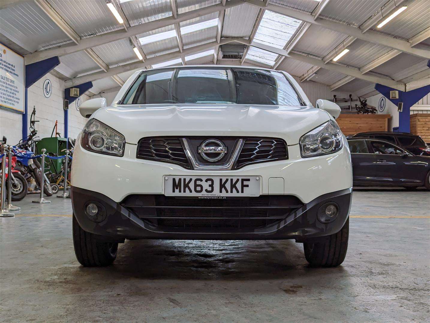 <p>2013 NISSAN QASHQAI ACENTA CVT</p>