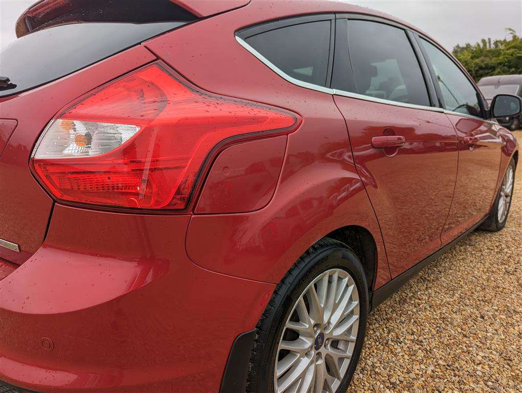 <p>2014 FORD FOCUS ZETEC TURBO</p>