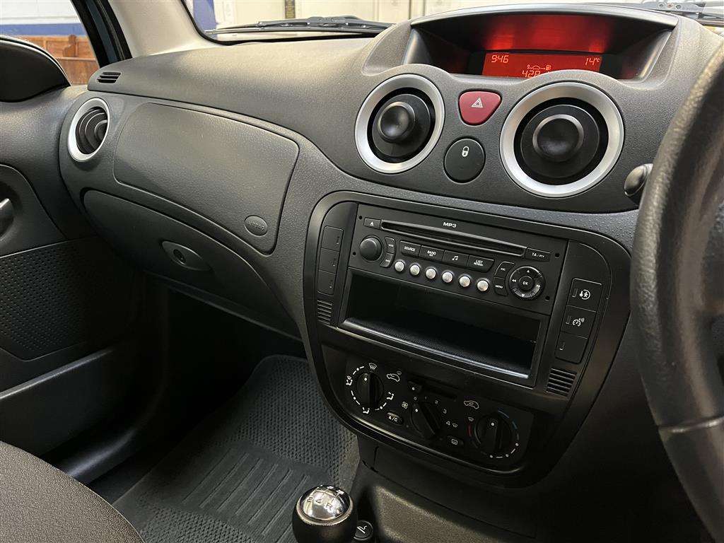 <p>2007 CITROEN C3 COOL</p>