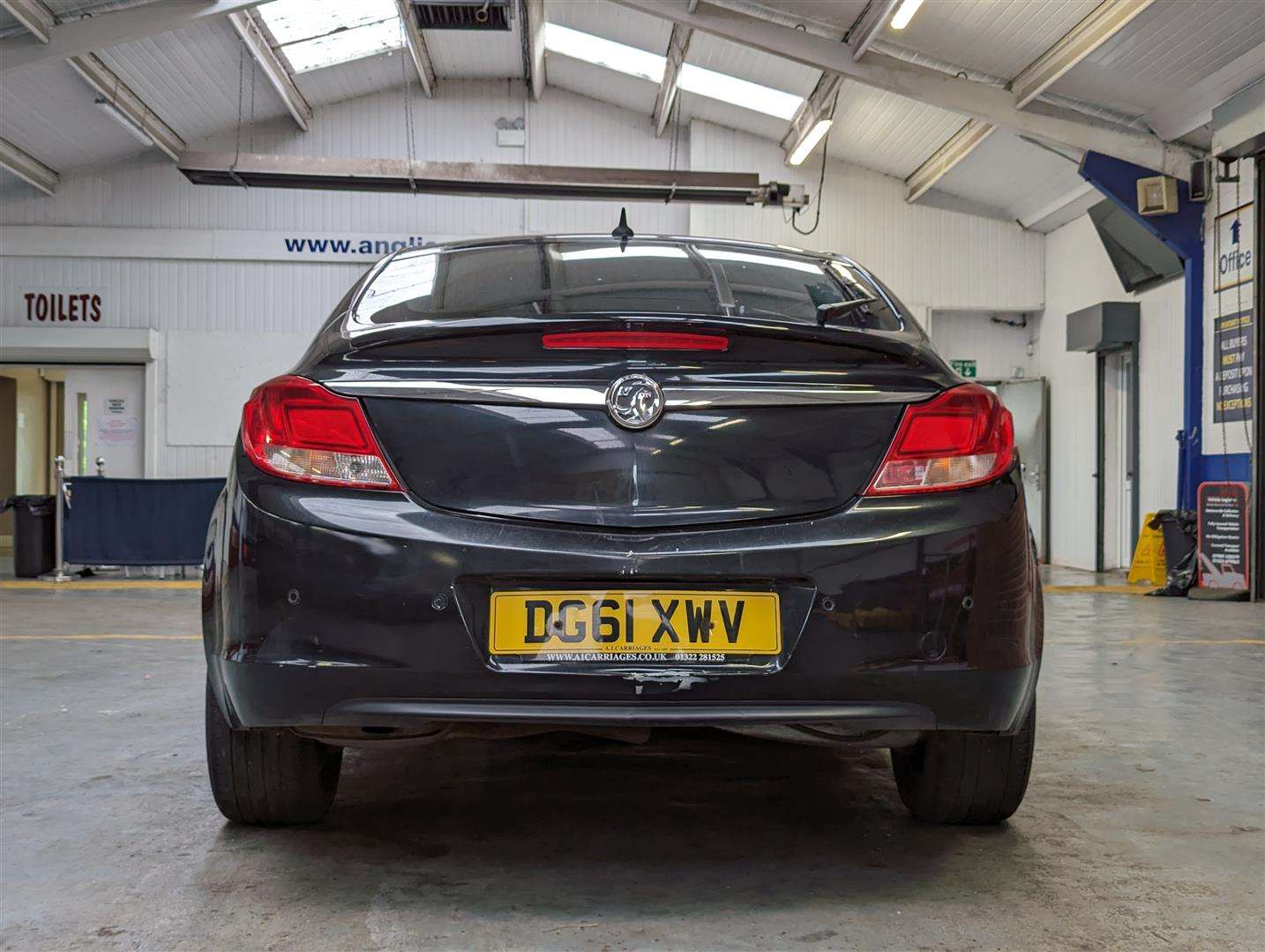 <p>2011 VAUXHALL INSIGNIA SRI NAV CDTI AUTO</p>