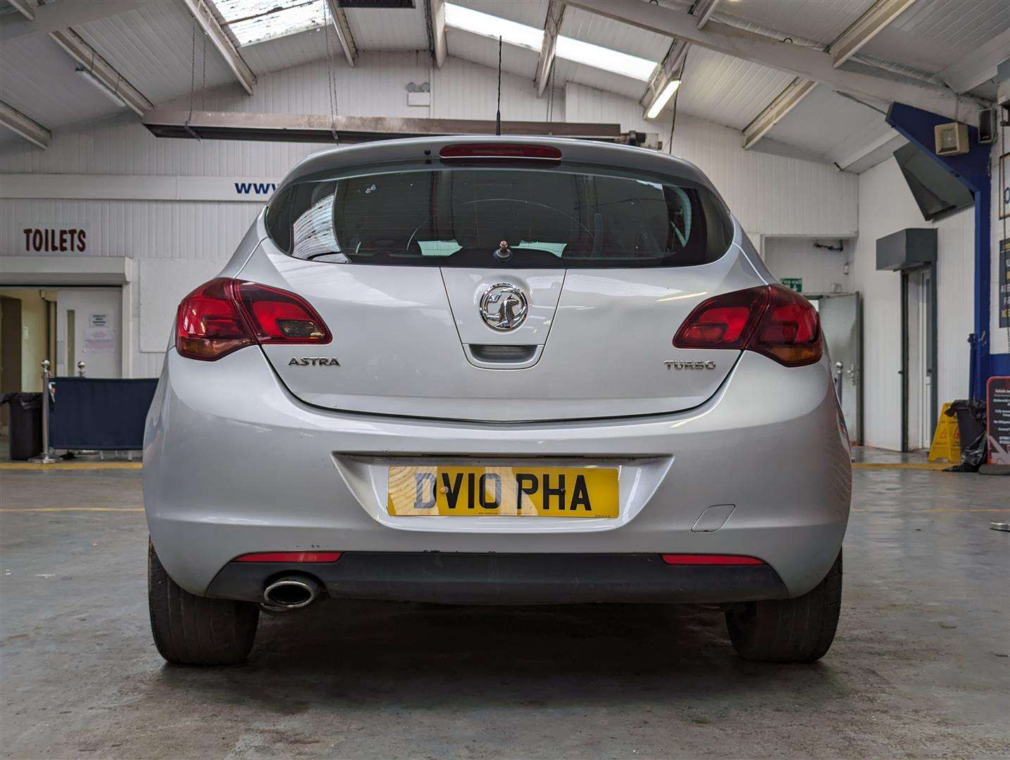 <p>2010 VAUXHALL ASTRA ELITE TURBO</p>