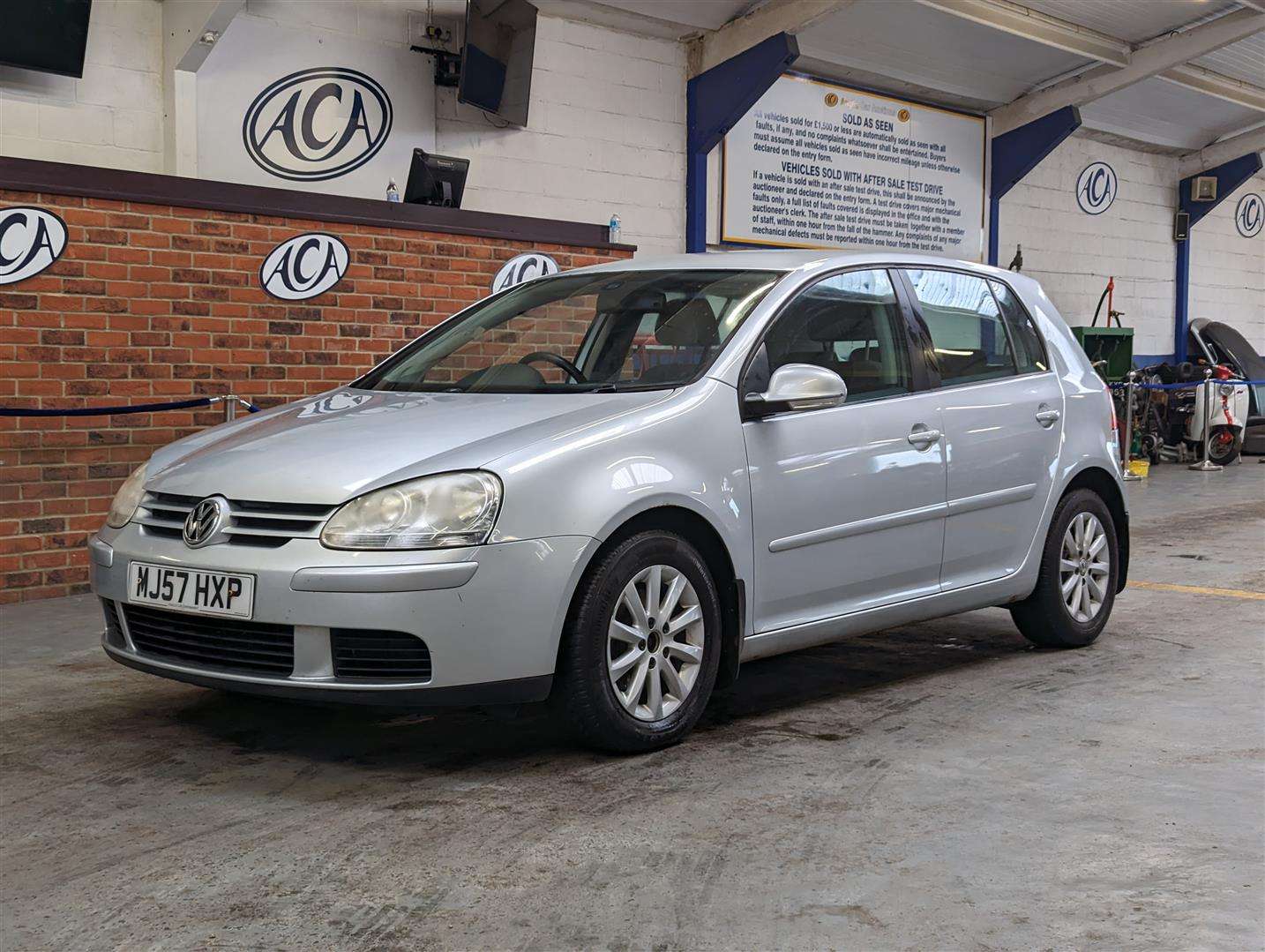 <p>2007 VOLKSWAGEN GOLF MATCH TDI 105</p>