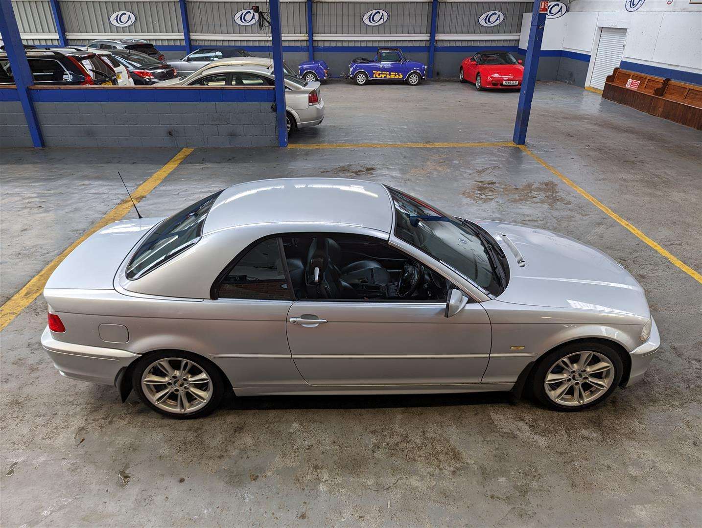 <p>2001 BMW 325CI</p>