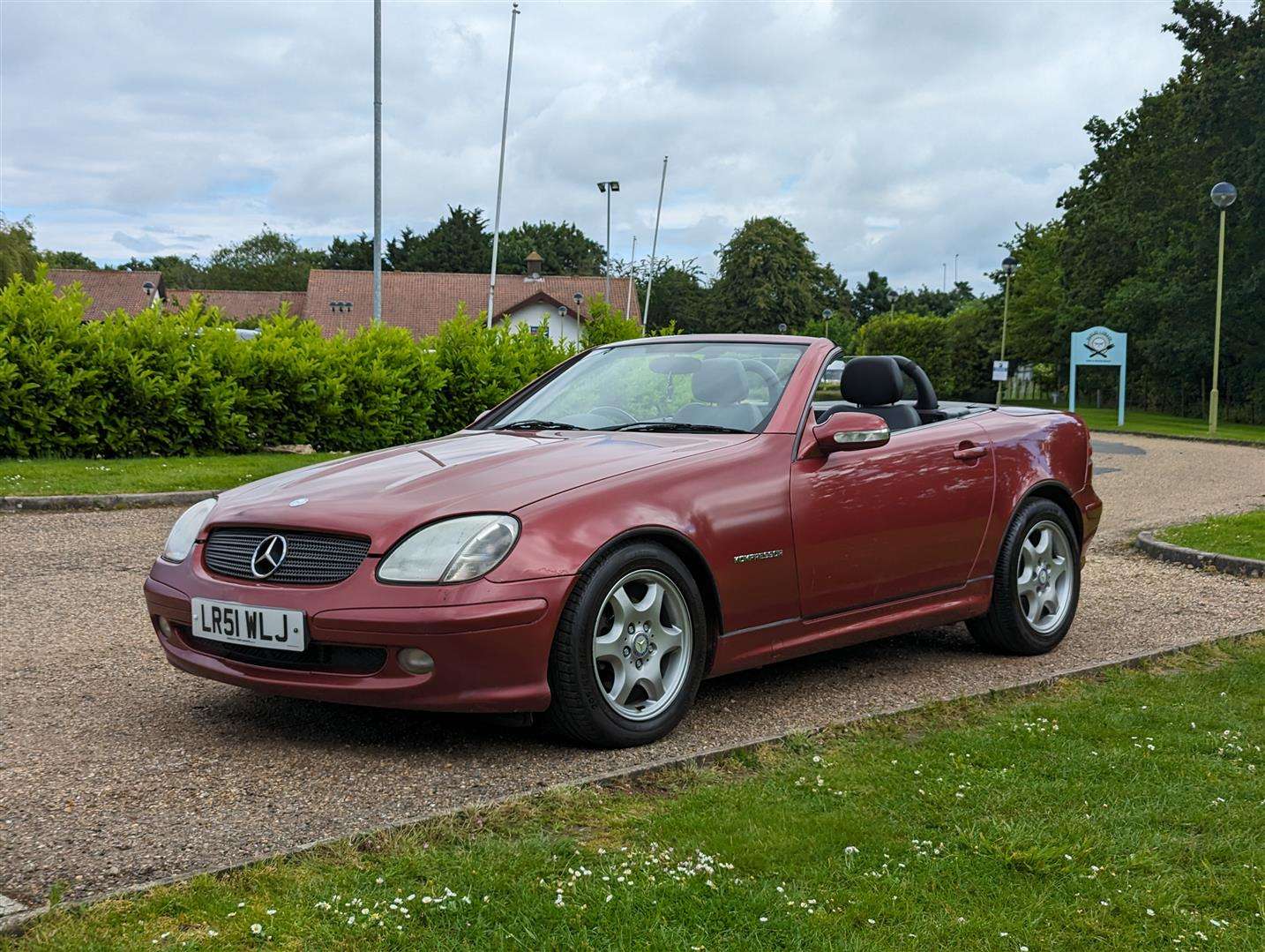 <p>2001 MERCEDES SLK 230 KOMPRESSOR AUTO</p>