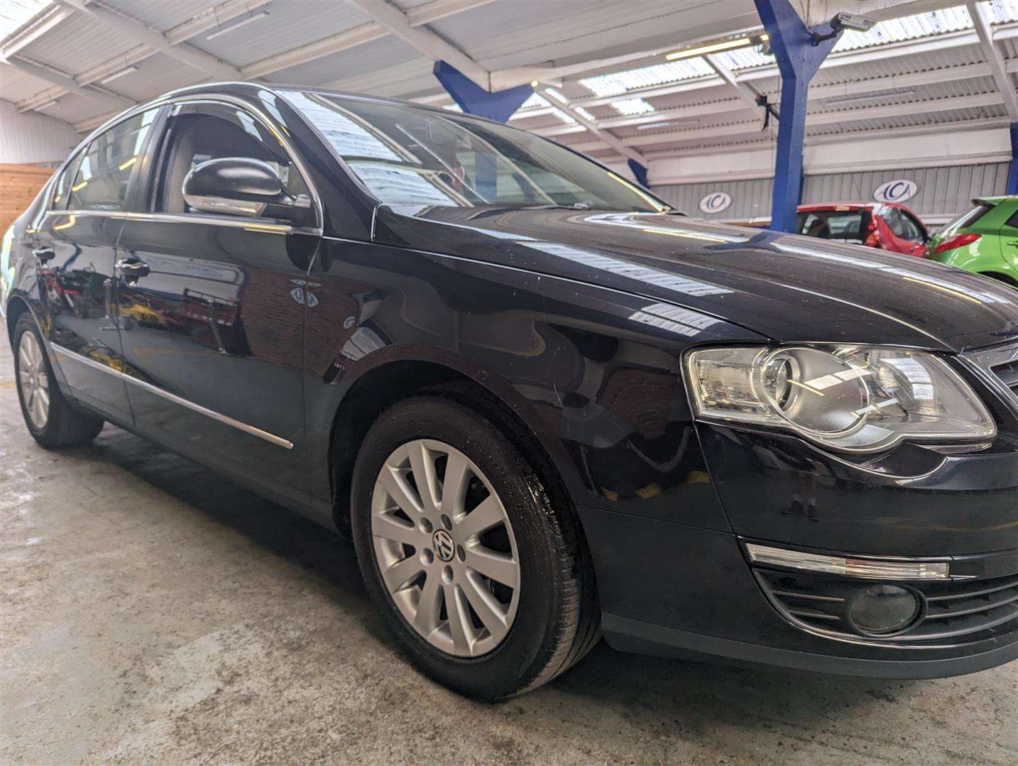 <p>2009 VOLKSWAGEN PASSAT SE</p>