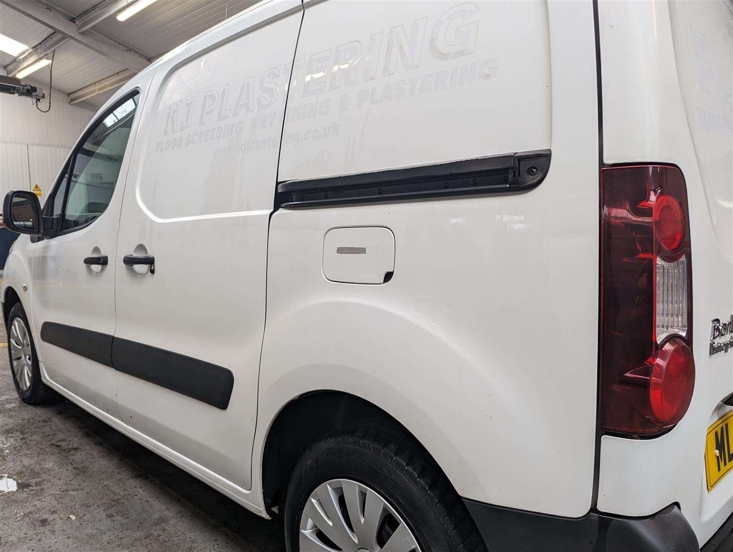 <p>2015 CITROEN BERLINGO 625 ENTERPRISE H</p>