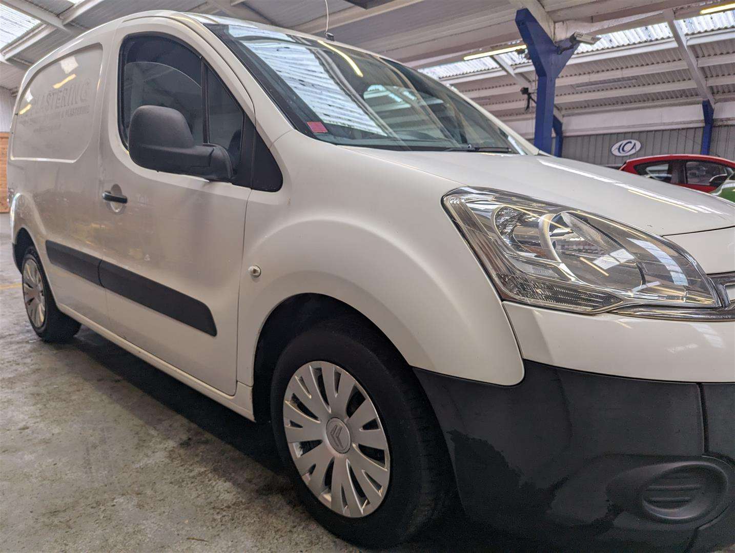 <p>2015 CITROEN BERLINGO 625 ENTERPRISE H</p>