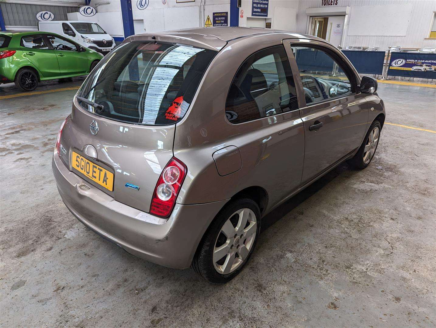 <p>2010 NISSAN MICRA VISIA</p>