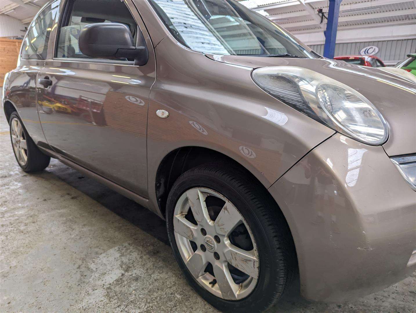 <p>2010 NISSAN MICRA VISIA</p>