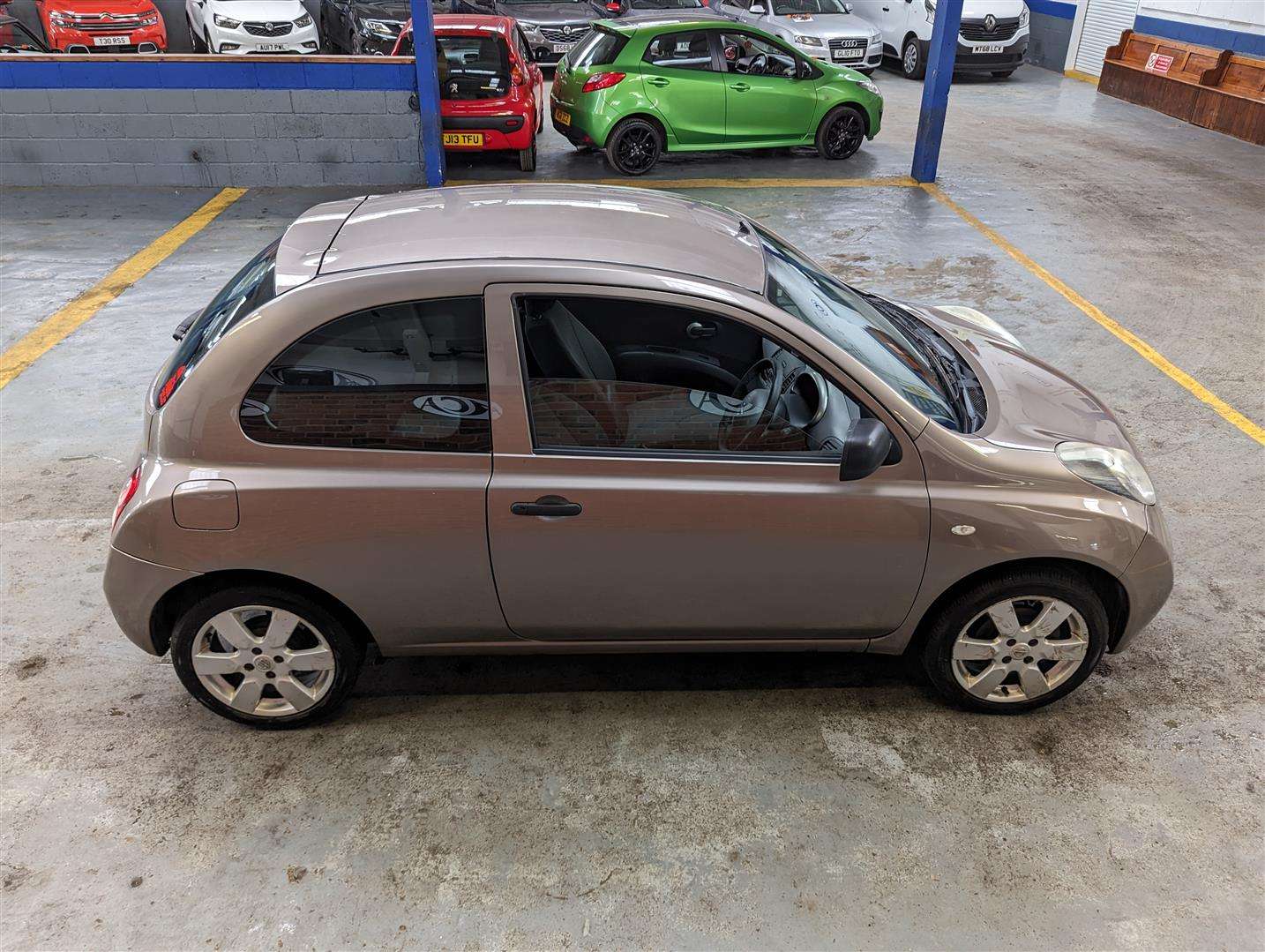 <p>2010 NISSAN MICRA VISIA</p>