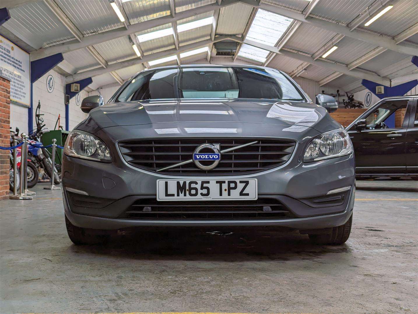 <p>2015 VOLVO S60 BUSINESS EDITION D4</p>