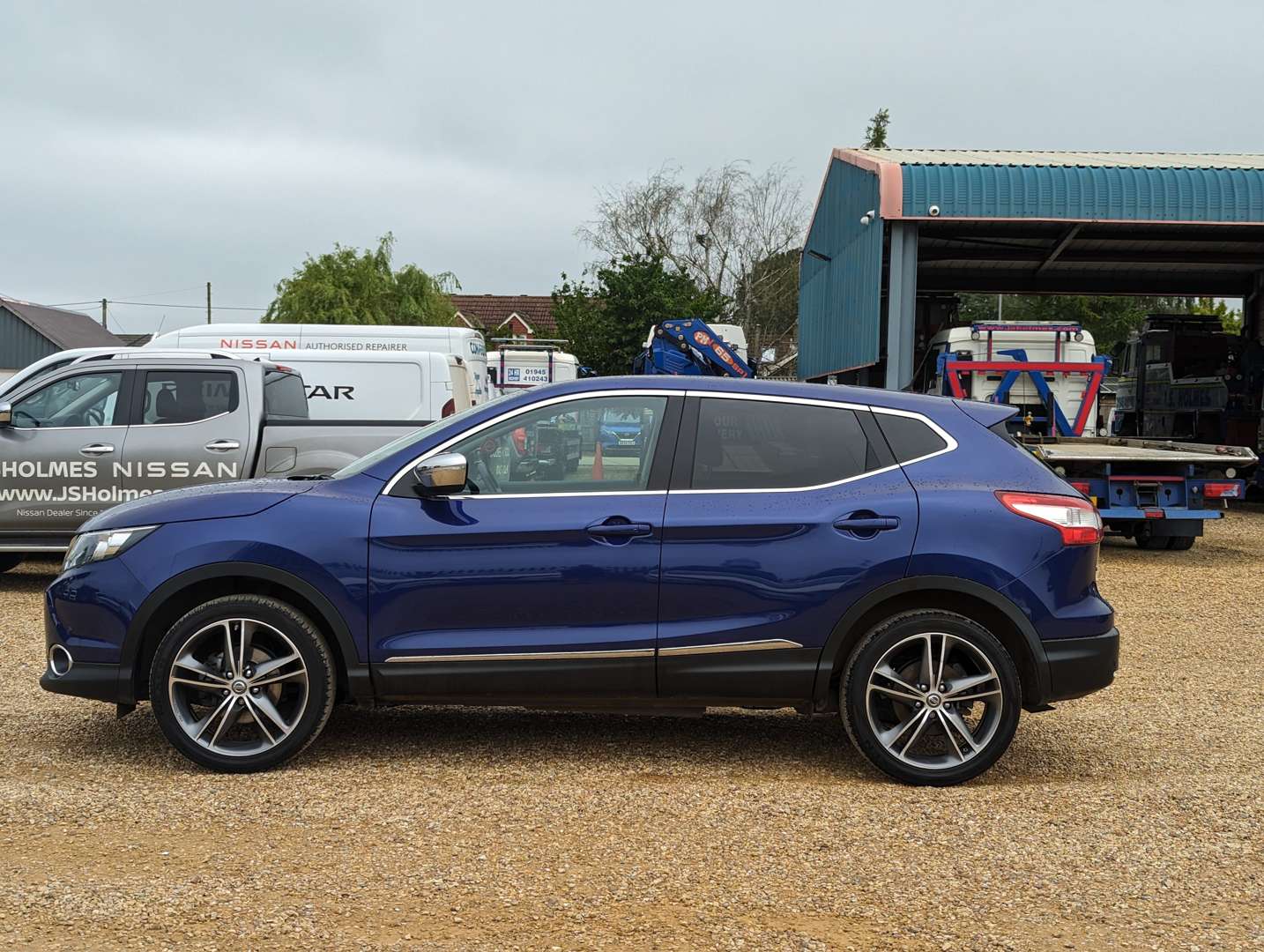 <p>2014 NISSAN QASHQAI **SOLD</p>