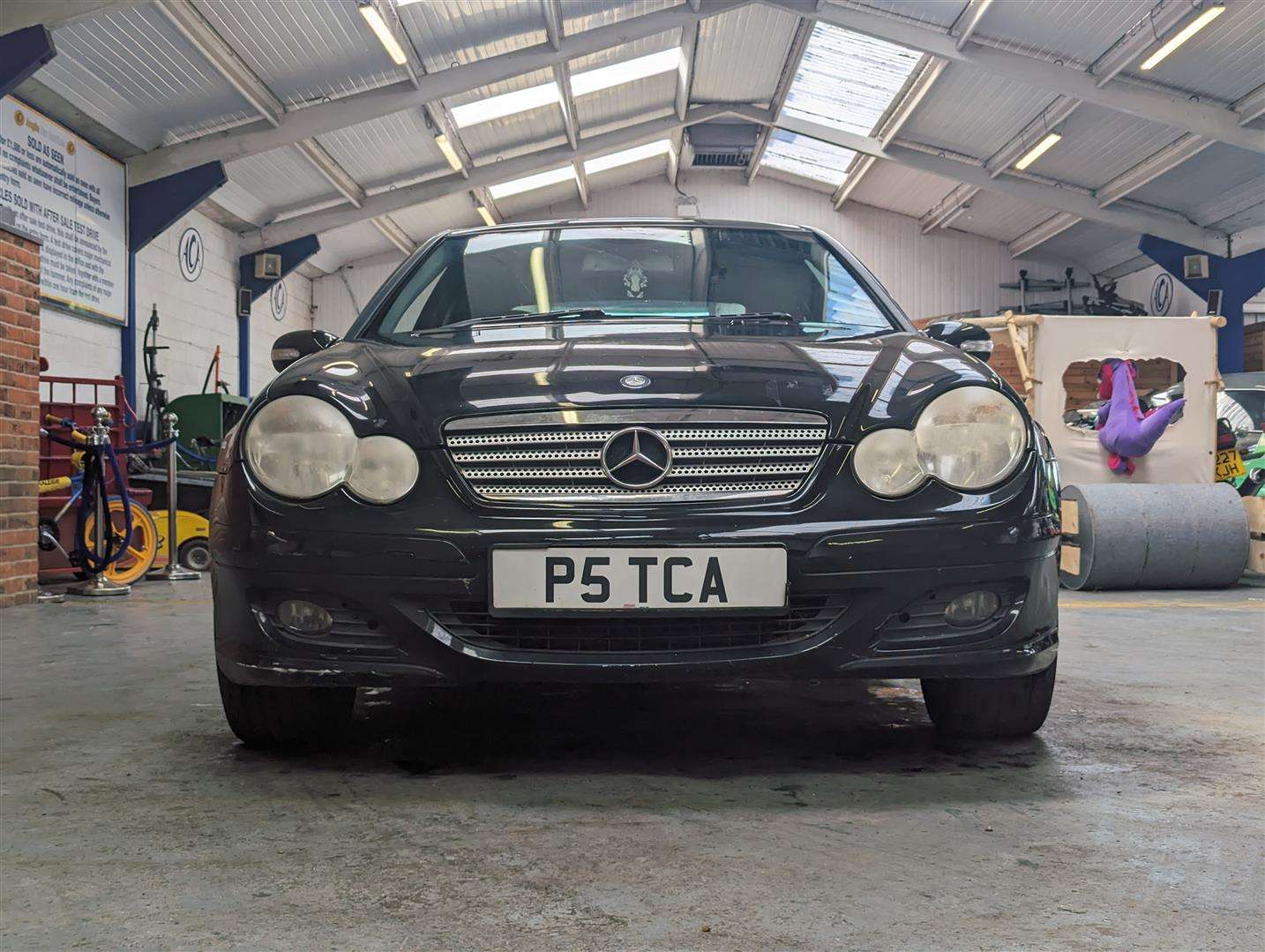 <p>2006 MERCEDES C220 CDI SE AUTO</p>