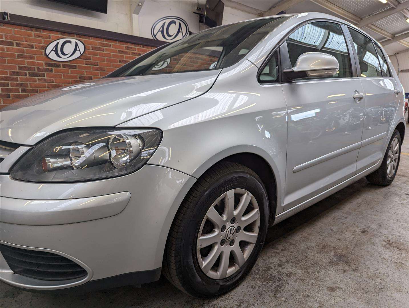 <p>2008 VOLKSWAGEN GOLF PLUS LUNA TDI 105</p>