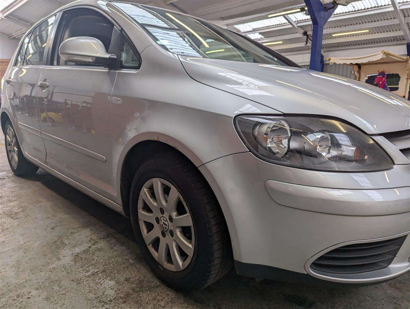 <p>2008 VOLKSWAGEN GOLF PLUS LUNA TDI 105</p>